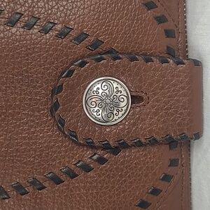 BRIGHTON NEW NWOT Brown Accordian Clutch Wallet Heart